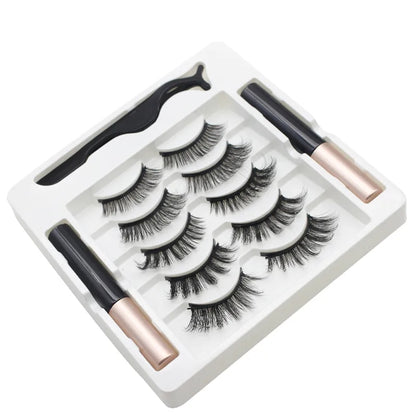 3D Eyelashes and Eyeliner Kit