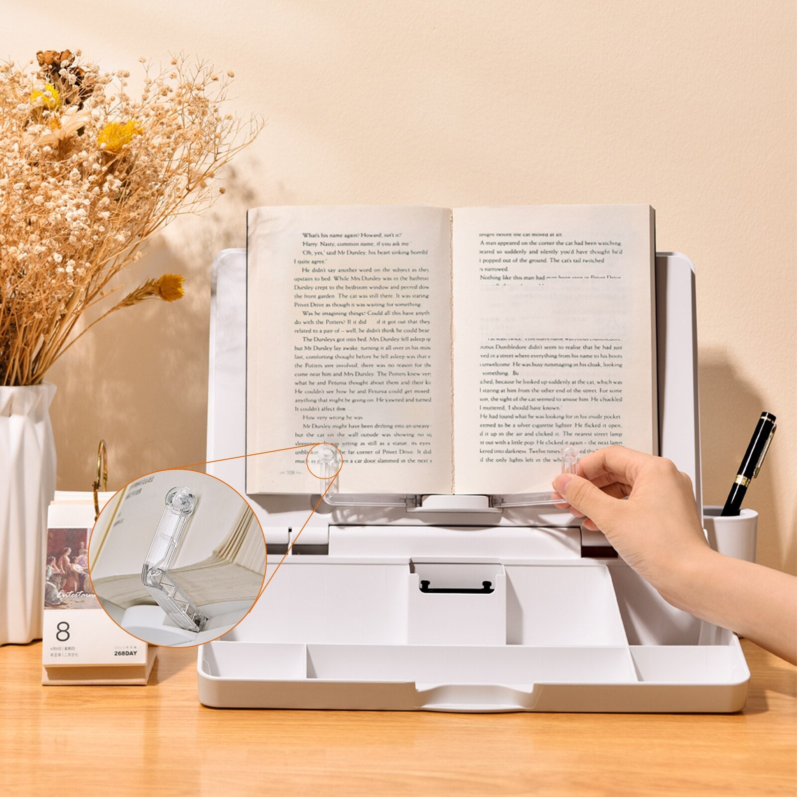 Multfunctional Laptop Desk - Jack of All Trends